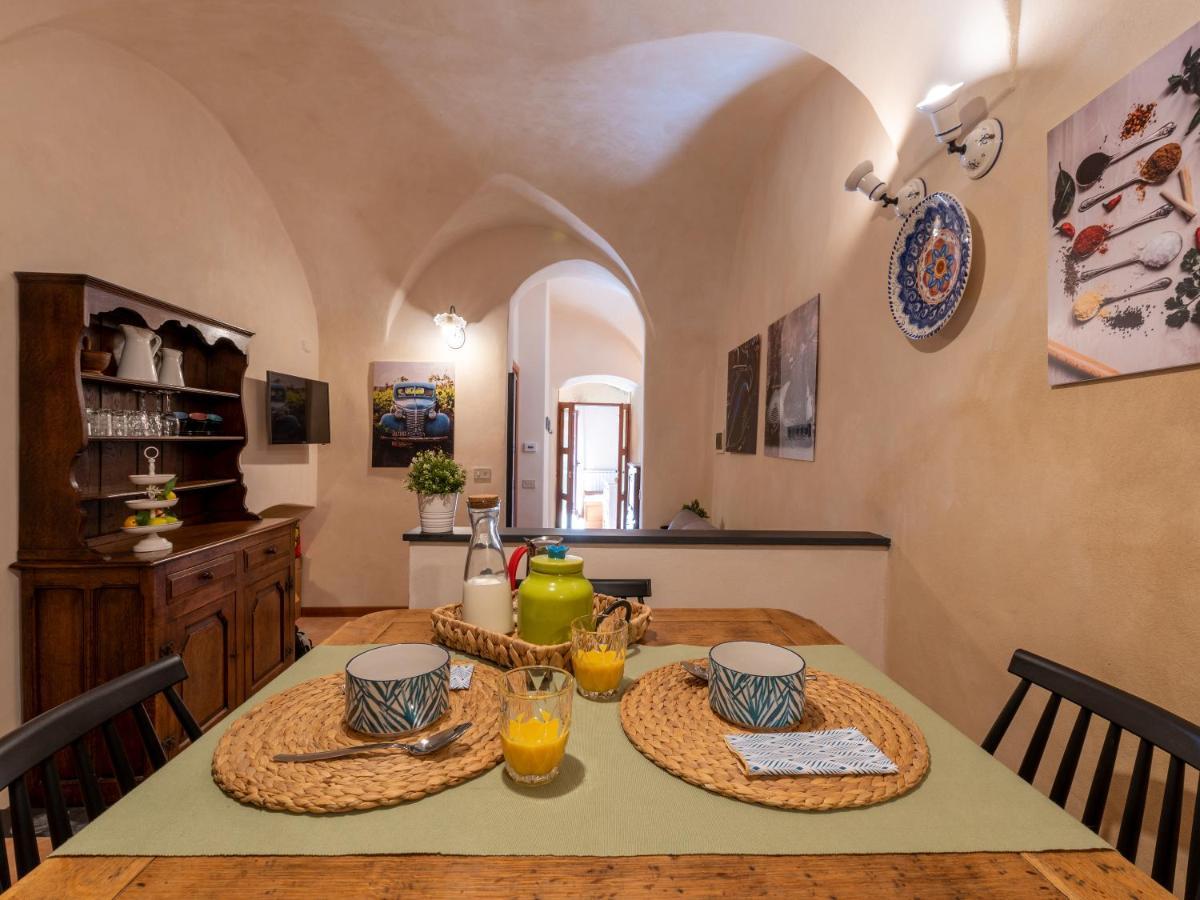 Nuova! Al centro della Città nei vicoli del Borgo Sanremo Exterior foto