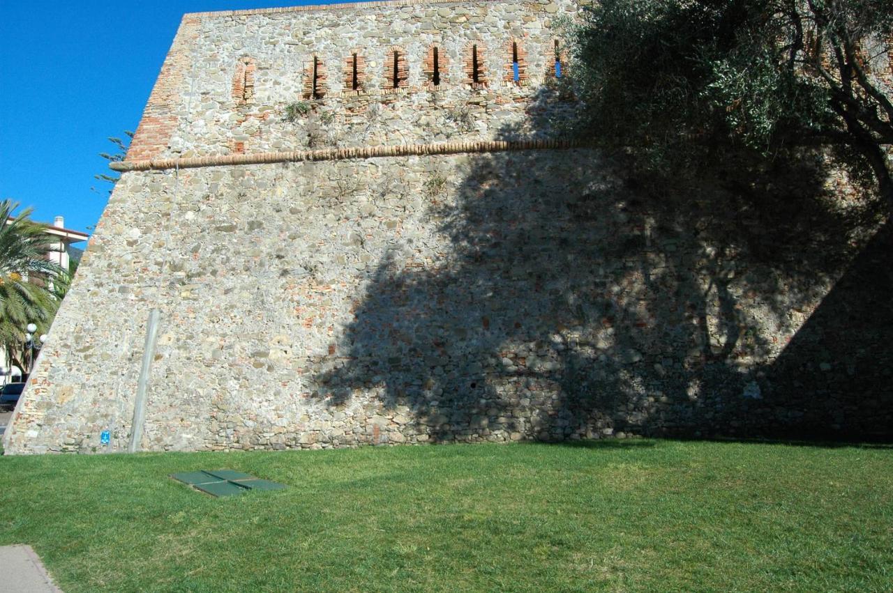 Nuova! Al centro della Città nei vicoli del Borgo Sanremo Exterior foto